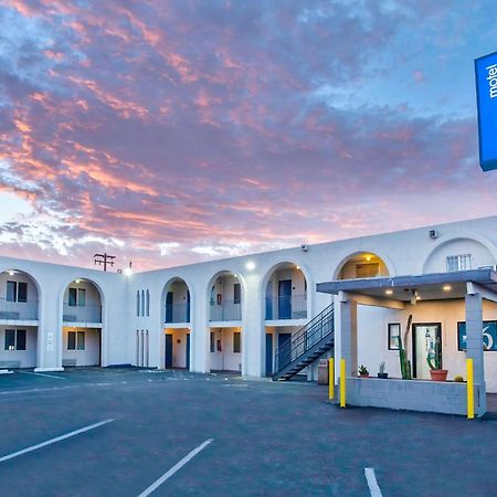 Motel 6 Tucson, Az - East Williams Center Exterior photo