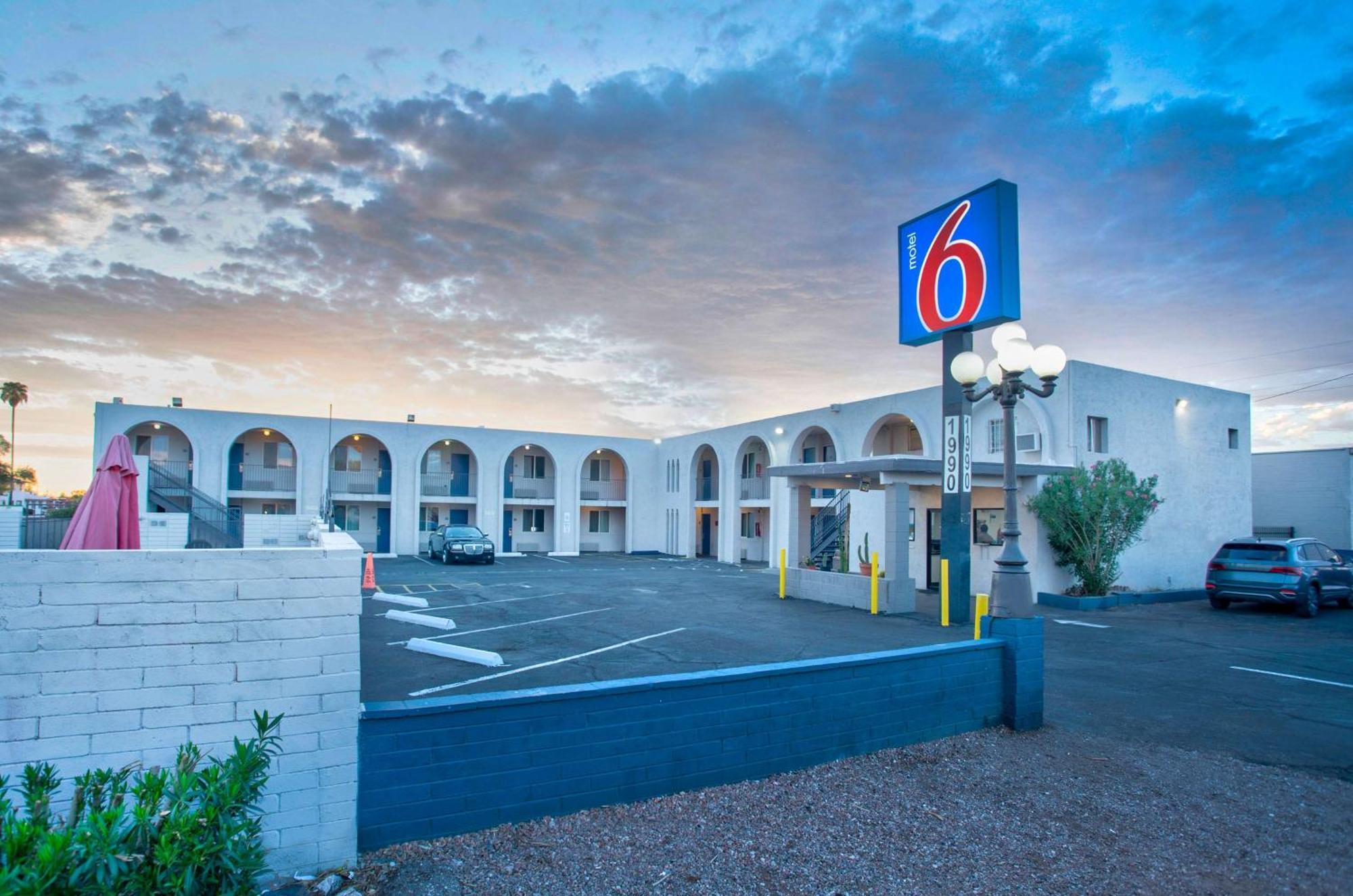 Motel 6 Tucson, Az - East Williams Center Exterior photo